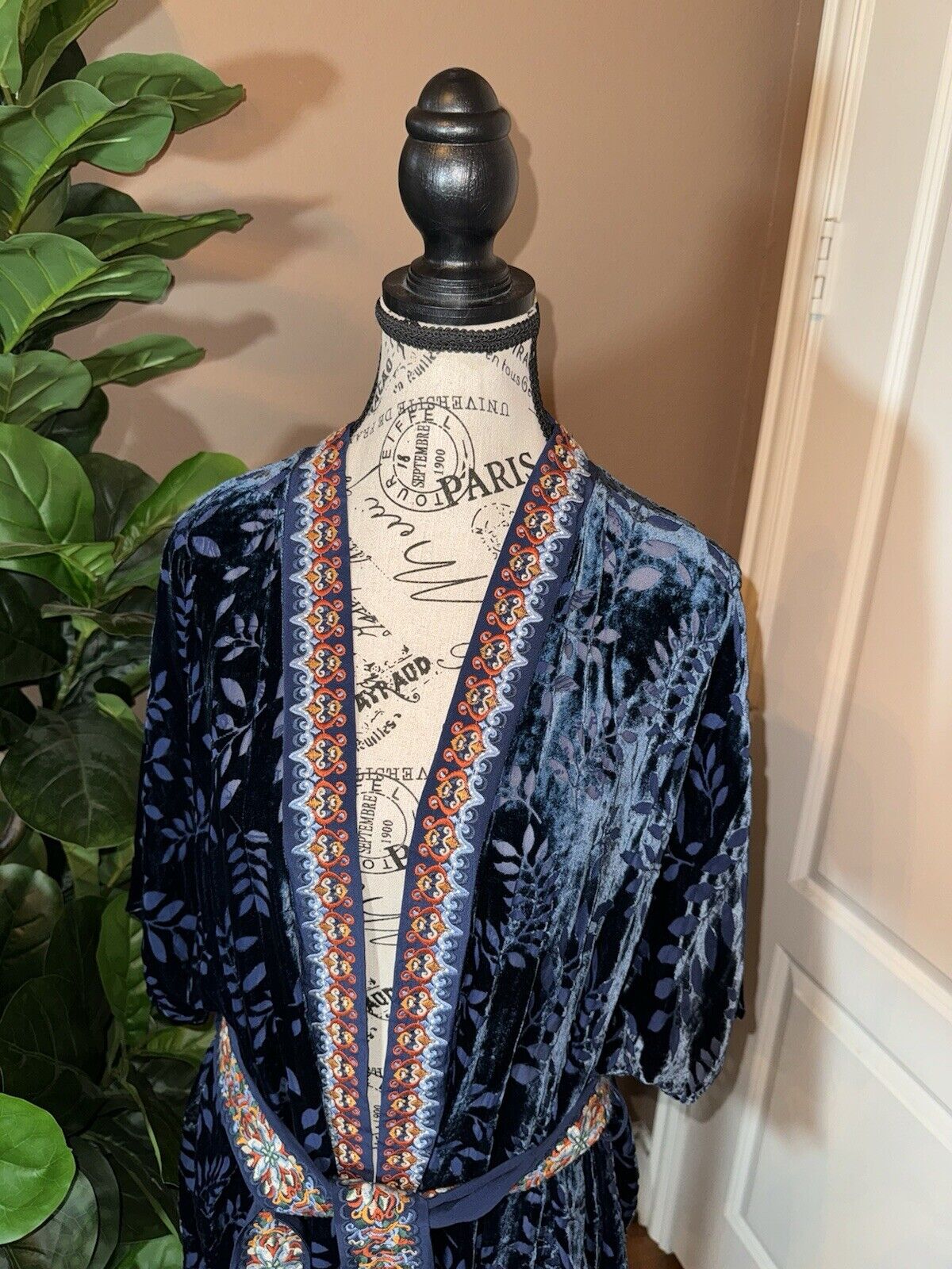 Johnny Was Blue Burnout Velvet Sz L Large Luxurious Wrap Kimono Jacket