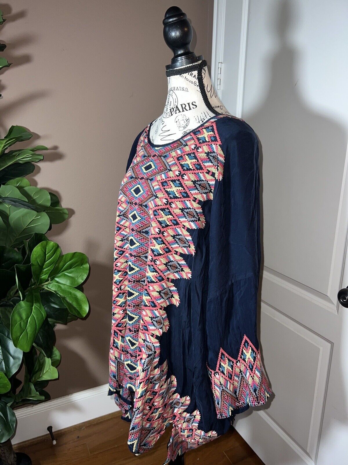 Johnny Was 3XL 3X Dark Blue Tunic Top WOW STUNNING Embroidery Kimono Sleeves