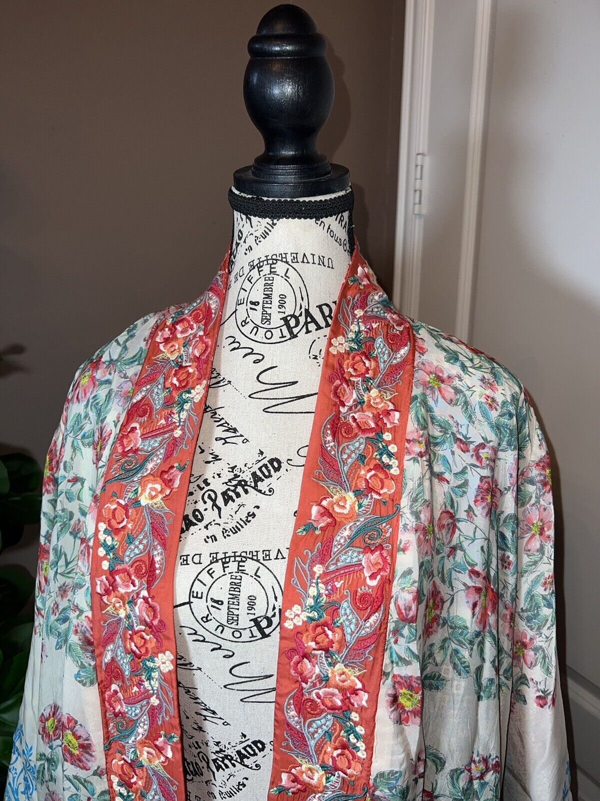 Johnny Was Silk REVERSIBLE Floral Kimono  XL 1X Embroidered & Pockets