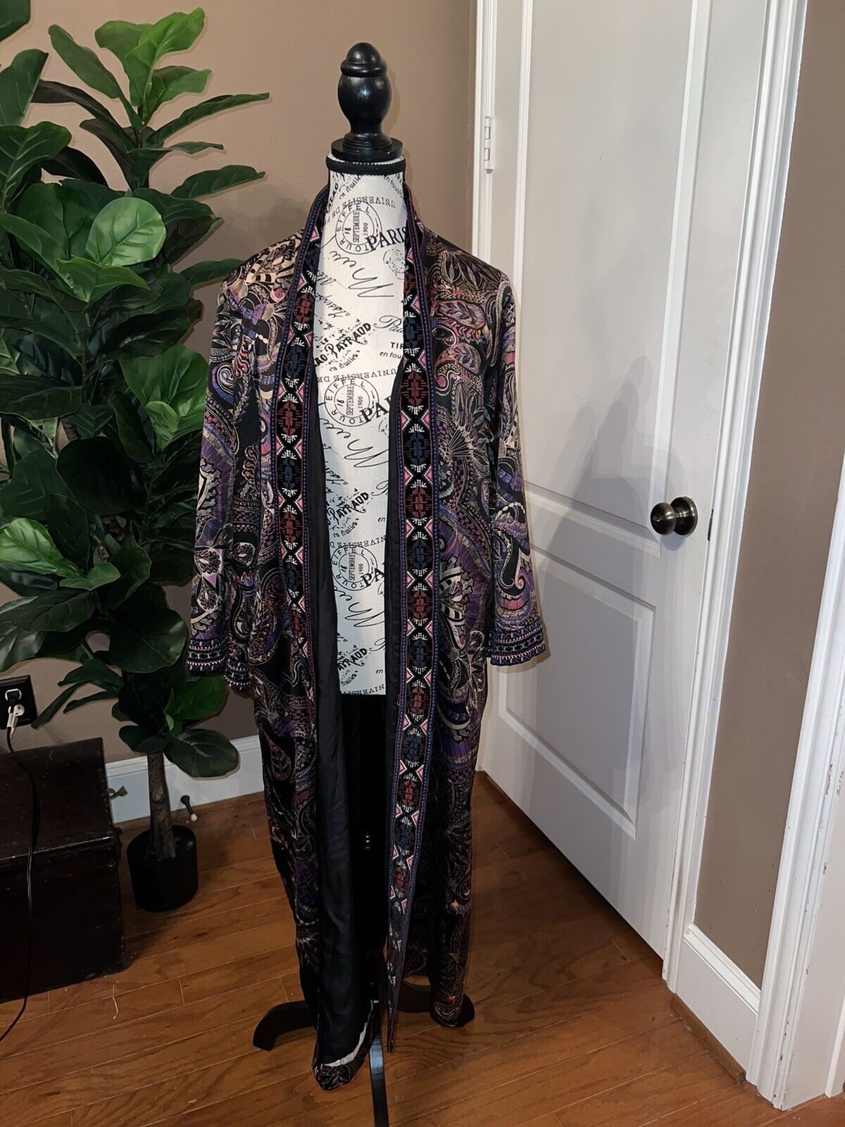 Johnny Was Velvet Silk Mix Long Kimono L Large  Embroidered Wrap