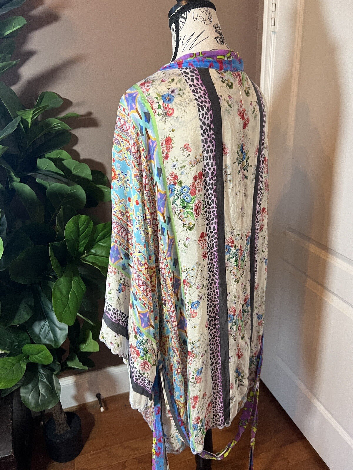 Johnny Was 2X Silky Kimono Jacket Floral W/ Belt Lavender Pink Lightweight Cool Johnny Was