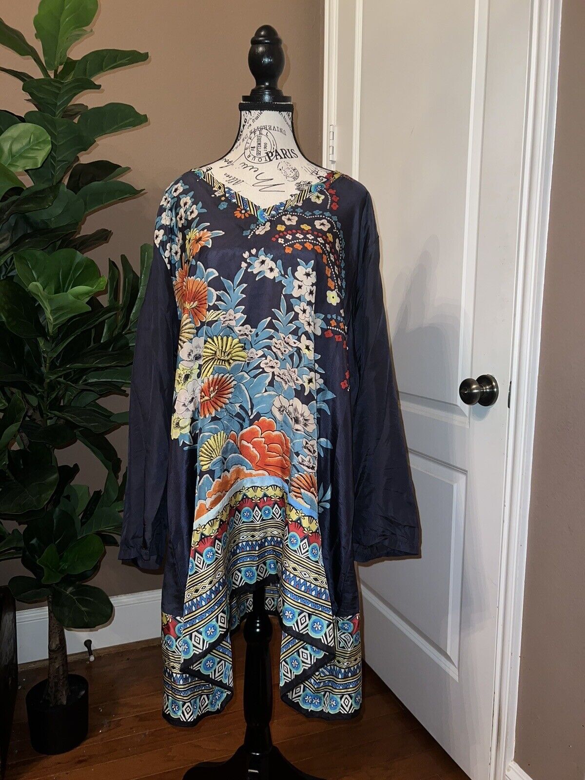 Johnny Was 3X 3XL 100% Silk Tunic Top Kimono Sleeves