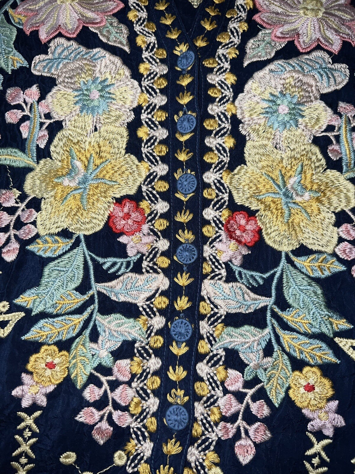 EuC Johnny Was L Large Blue Embroidered Tunic Top Mini Dress Floral RETIRED Johnny Was