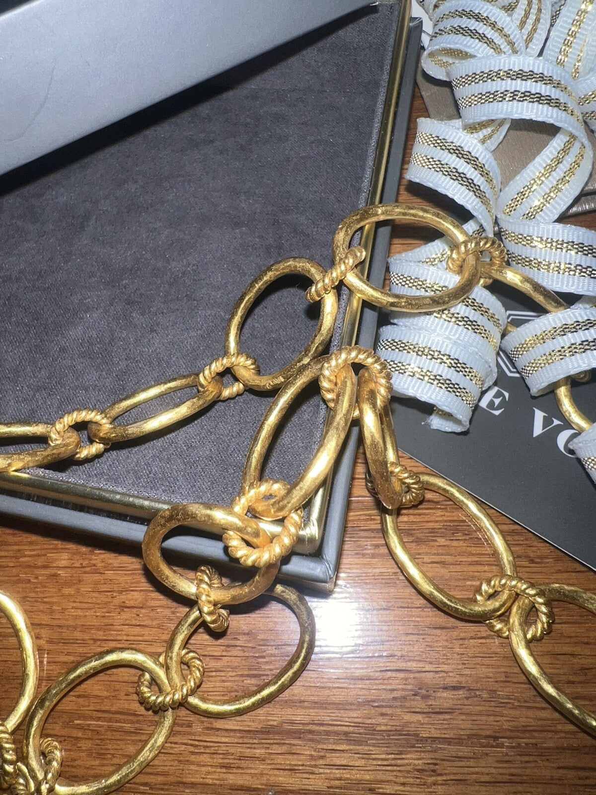 7897402