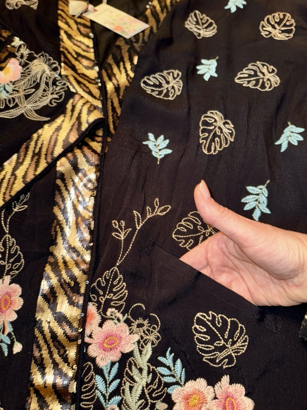 Johnny Was $490 L Large Black & Gold Sequin Kimono Jacket Tiger Silk Lined Johnny Was