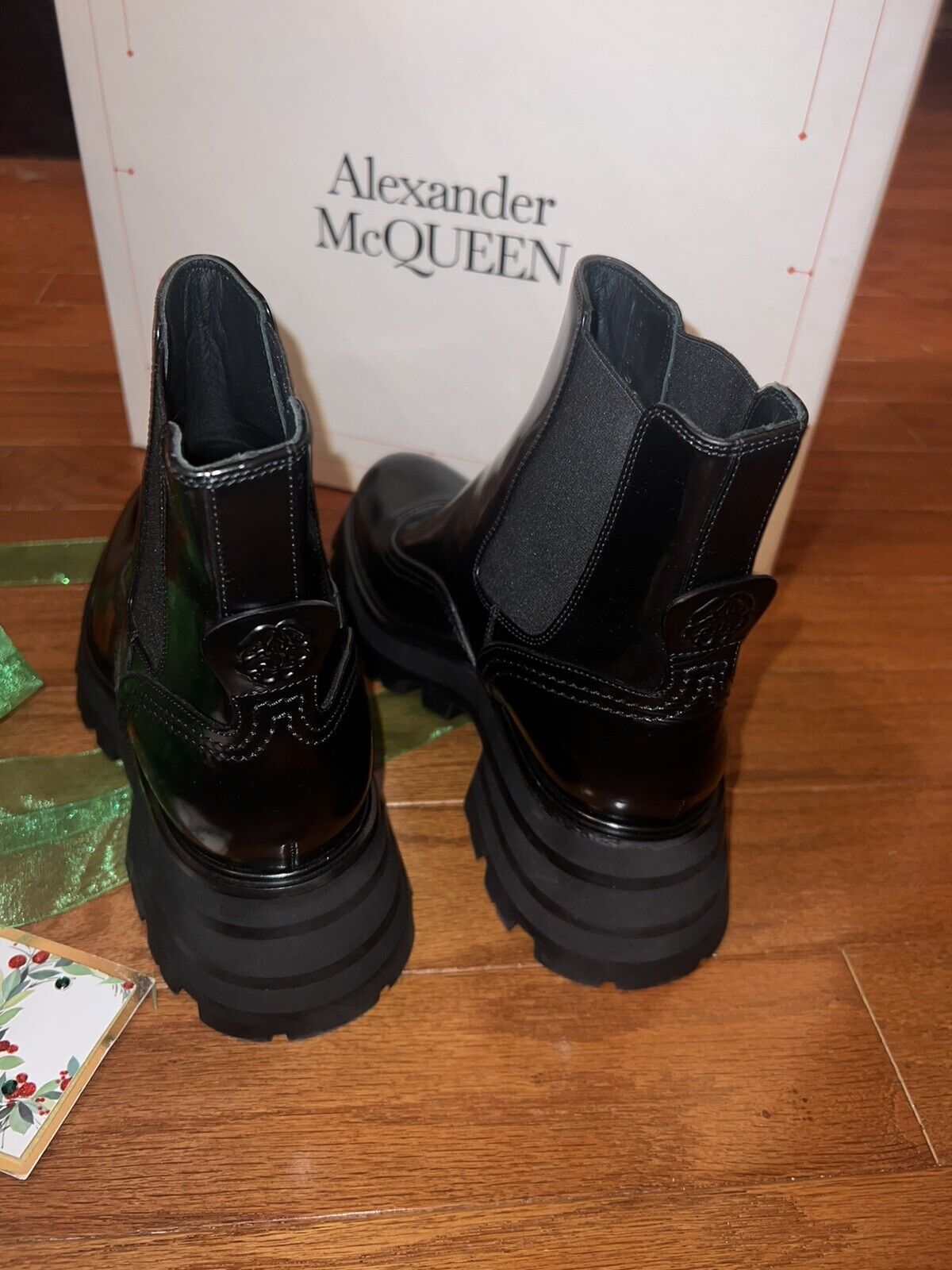 NEW In Box ALEXANDER MCQUEEN Wander Leather Chelsea Boots 10 Black Neiman Marcus