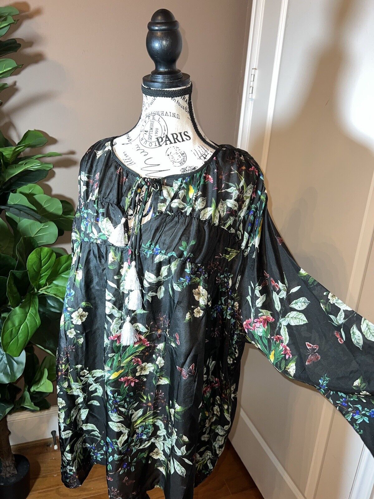 Johnny Was 100% Silk Black Floral Tunic Top Kimono 2X 2XL XXL  Butterfly