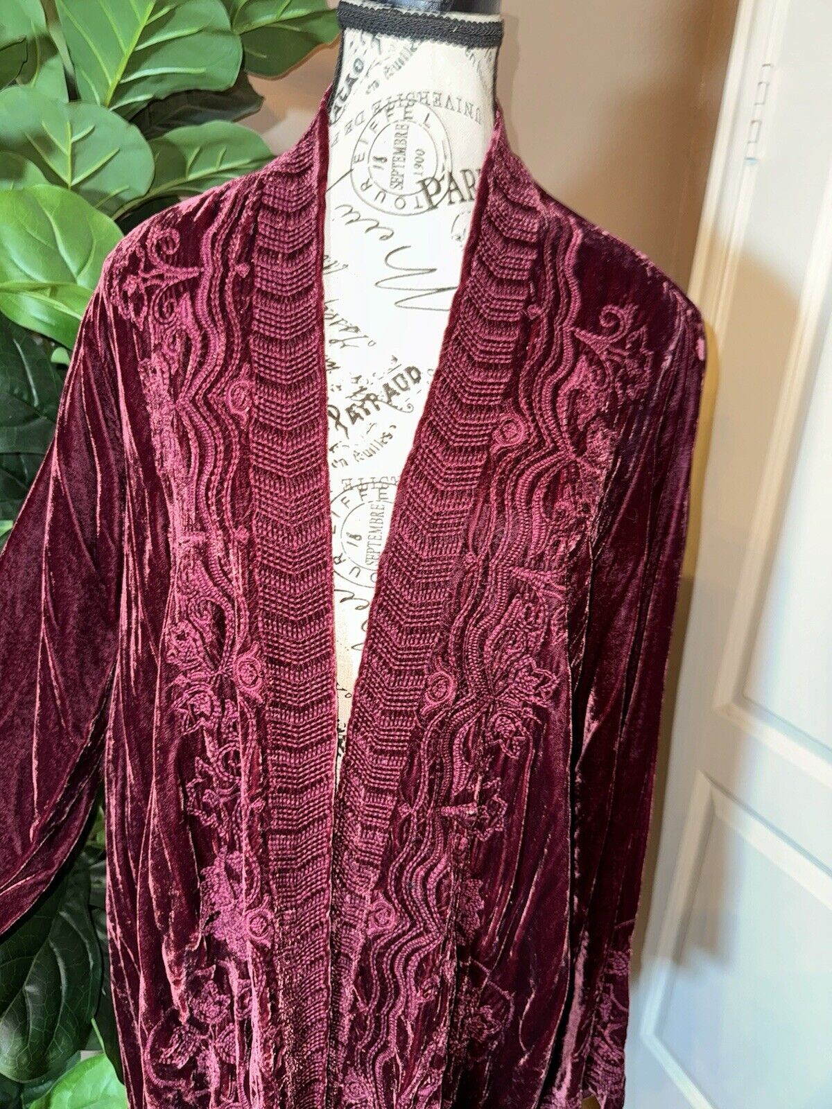 Johnny Was L Deep Wine Red Velvet Kimono Wrap Cardigan Tonal Embroidery