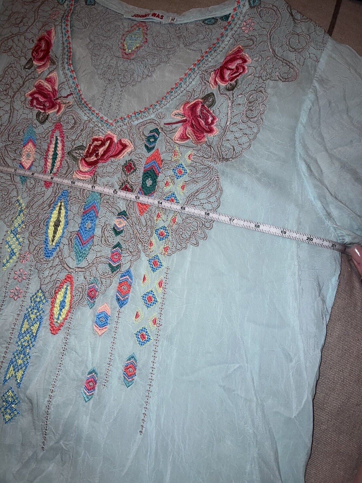 Johnny Was Sz XL Silky Soft Baby Blue Tunic Top Embroidery