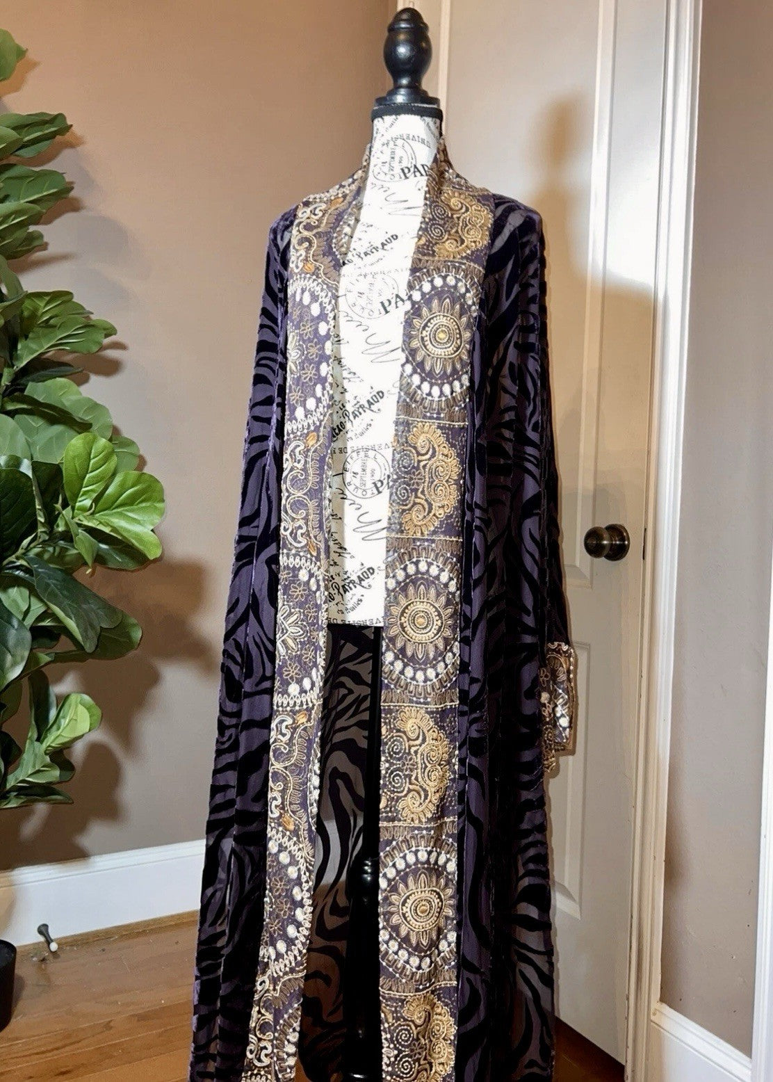 Johnny Was XL Burnout Velvet Long Kimono Duster Wrap Deep Eggplant Zebra & Gold Johnny Was