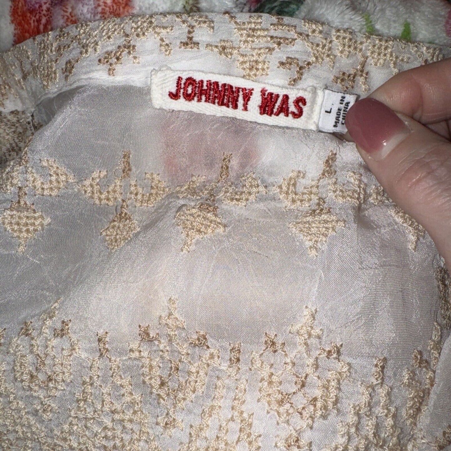 Johnny Was Large Silky White Kimono Heavily Embroidered Roses Pockets Floral