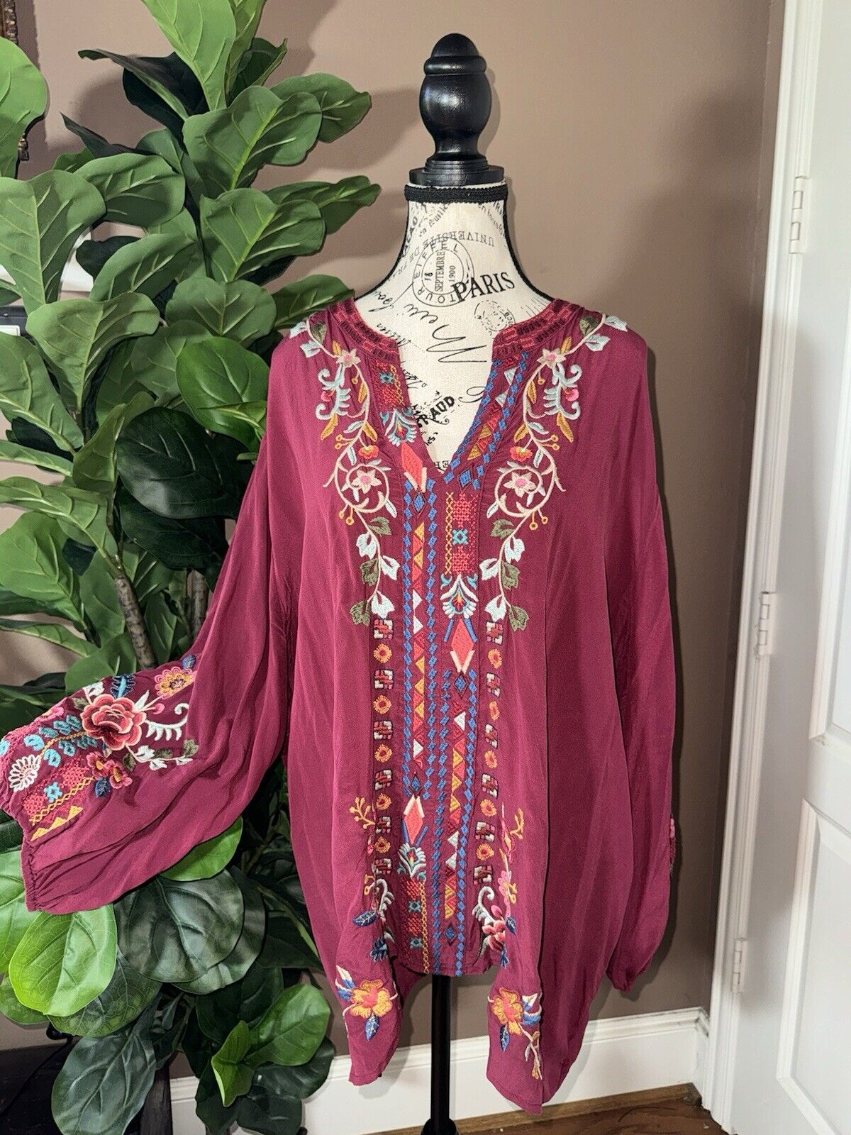 Johnny Was 3X 3XL 100% Silk Tunic Top Kimono Sleeves Embroidered