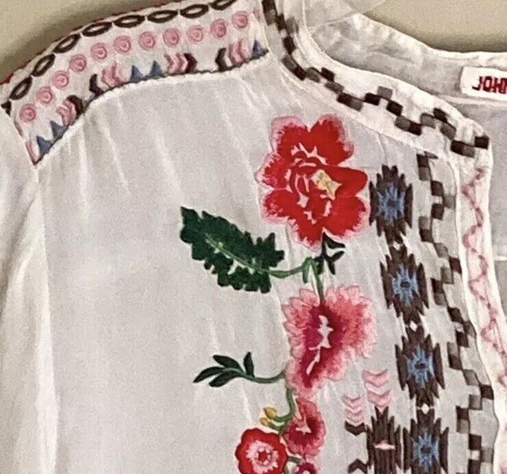 Johnny Was Silky White Embroidered Peasant Blouse Top Tunic XL SUMMER