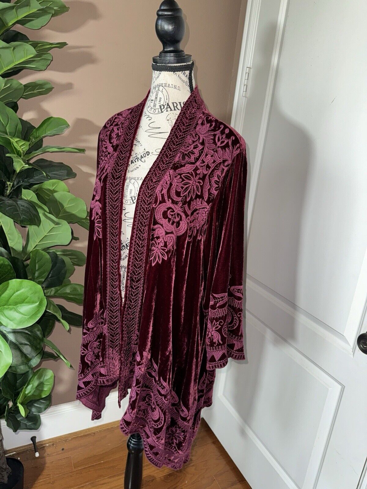 Johnny Was Burgandy Wine Velvet & Embroidered Top Kimono Wrap XL 1X 1XL