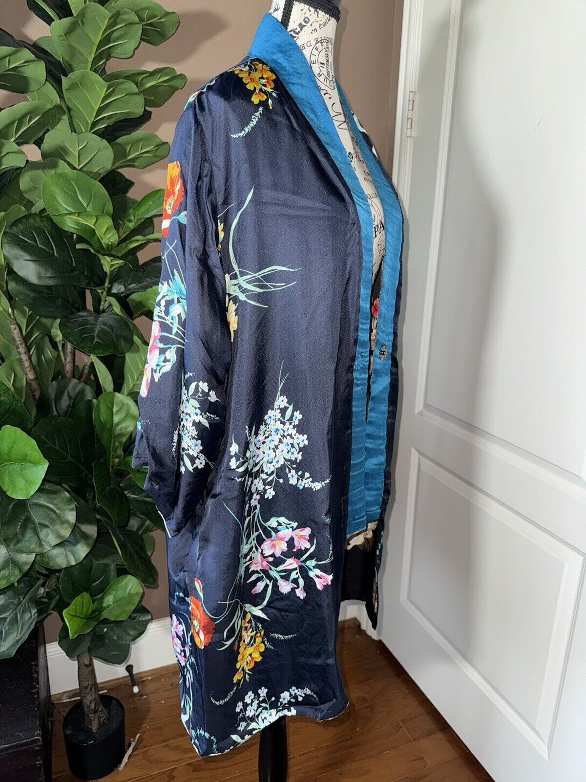 Johnny Was Sz L Silky Kimono Duster REVERSIBLE Embroidered Cardigan Wrap