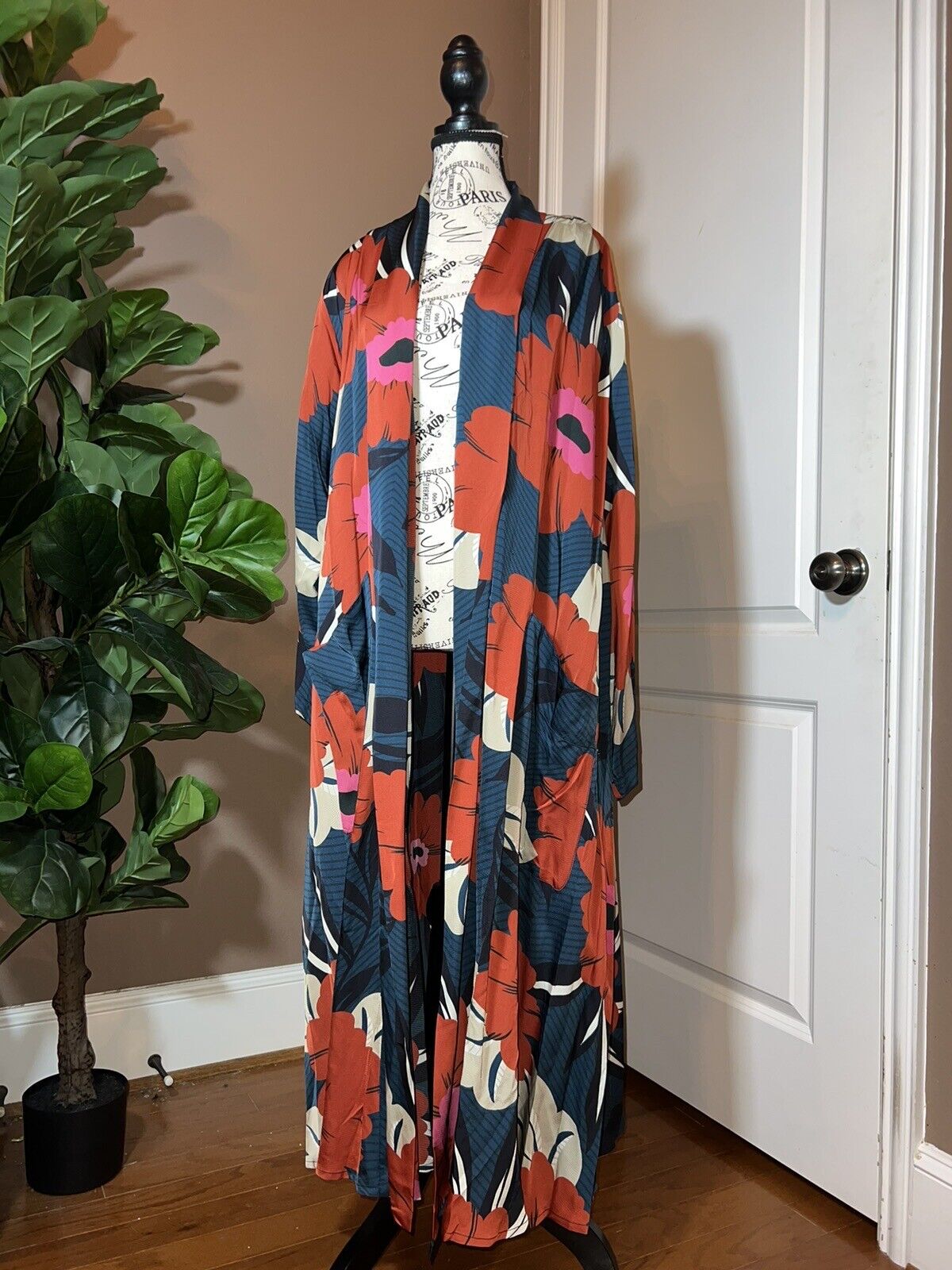 Johnny Was Sz 2X 2XL XXL Long Silky Duster Kimono    Full Length