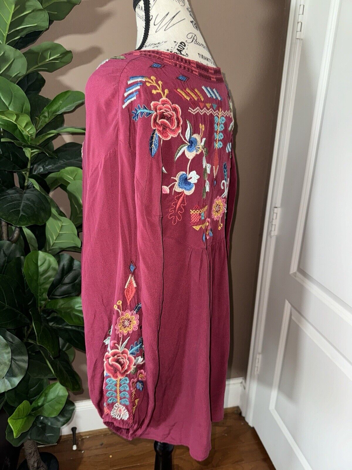 Johnny Was 3X 3XL 100% Silk Tunic Top Kimono Sleeves Embroidered