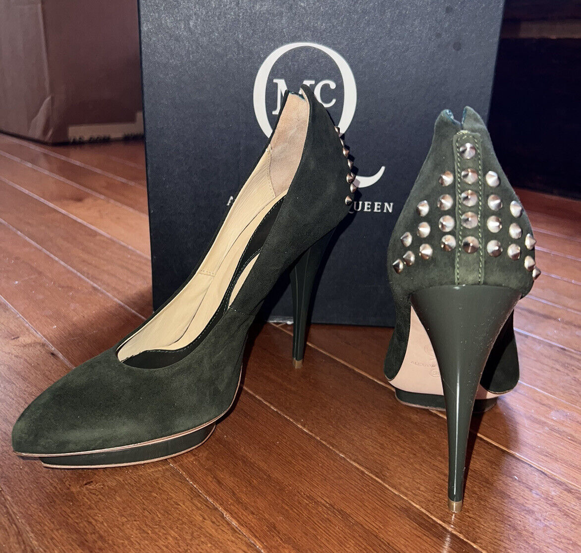 Alexander McQueen Suede Studded Heels In Military Green Sz 38 US 8 AUTHENTIC