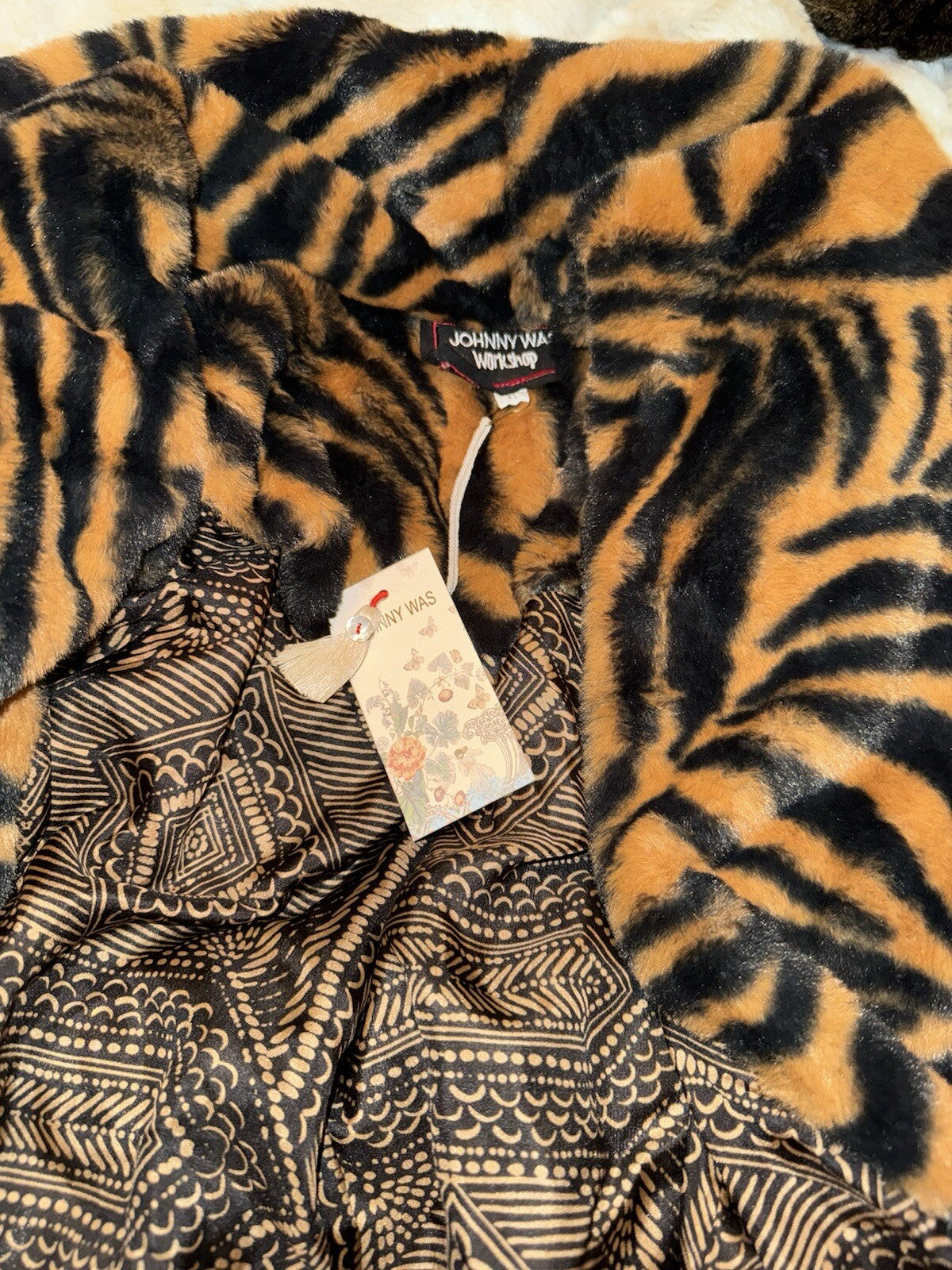 Johnny Was XL Faux Fur & Silk Tiger Stripe Long Length Coat Jacket Wrap Johnny Was