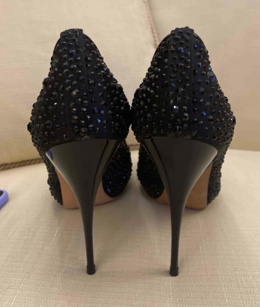 Alexander McQueen 38.5 Black Crystal Pumps High Heels Retail $1750 Alexander McQueen