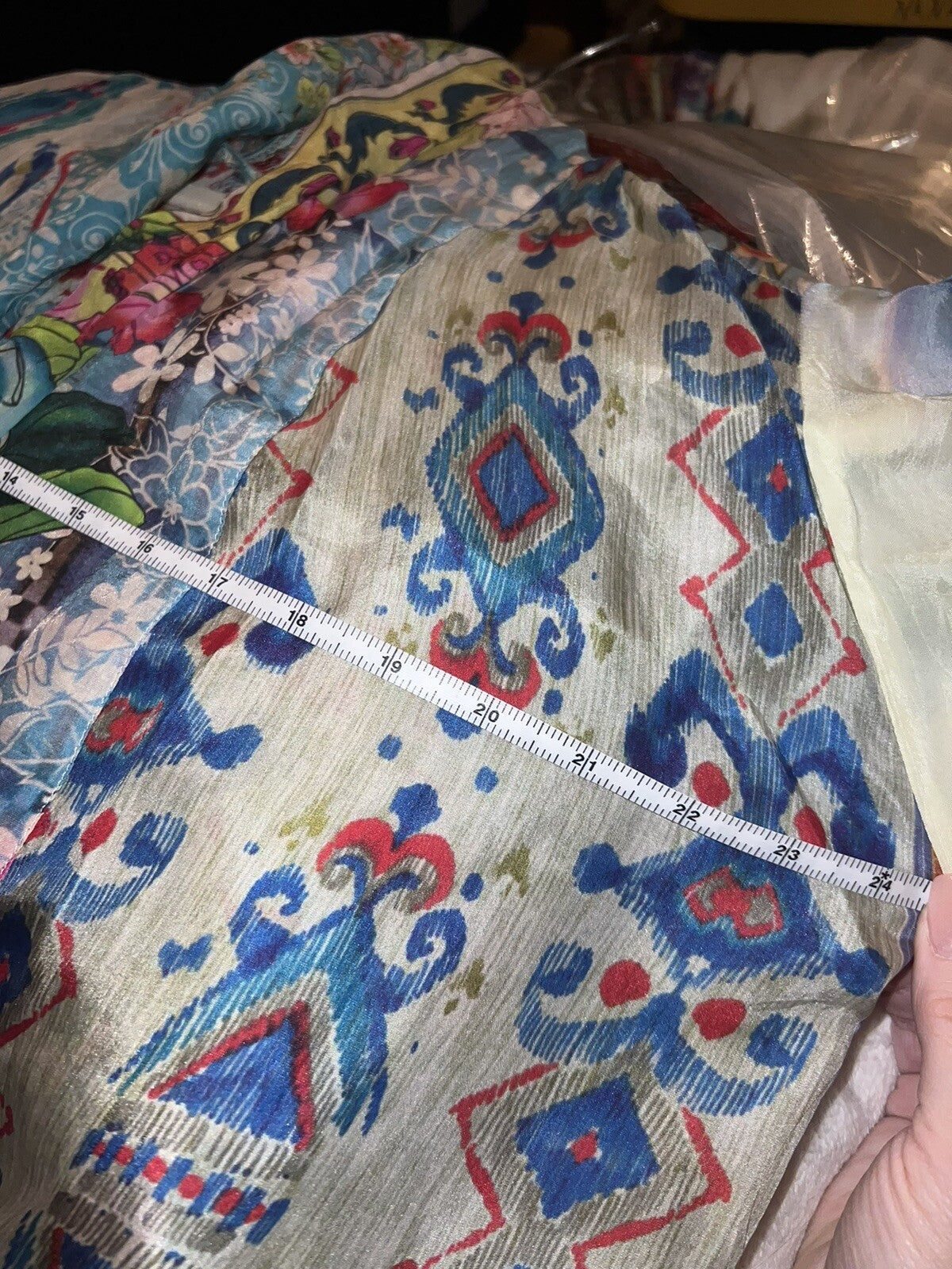 Johnny Was M 100% Silk Kimono Top Lightweight Cool Florals Pastels Cardigan Wrap Johnny Was