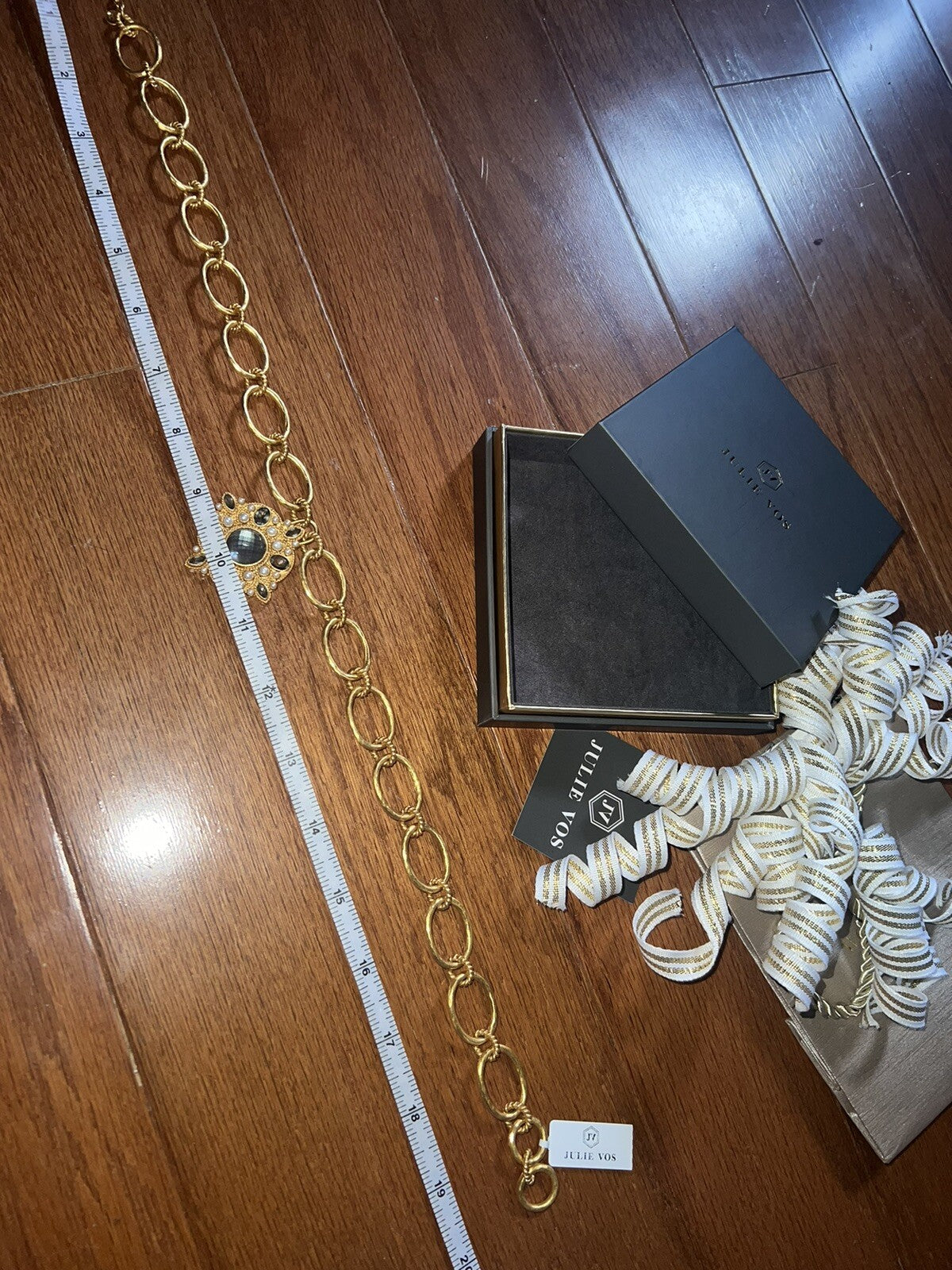 7897402