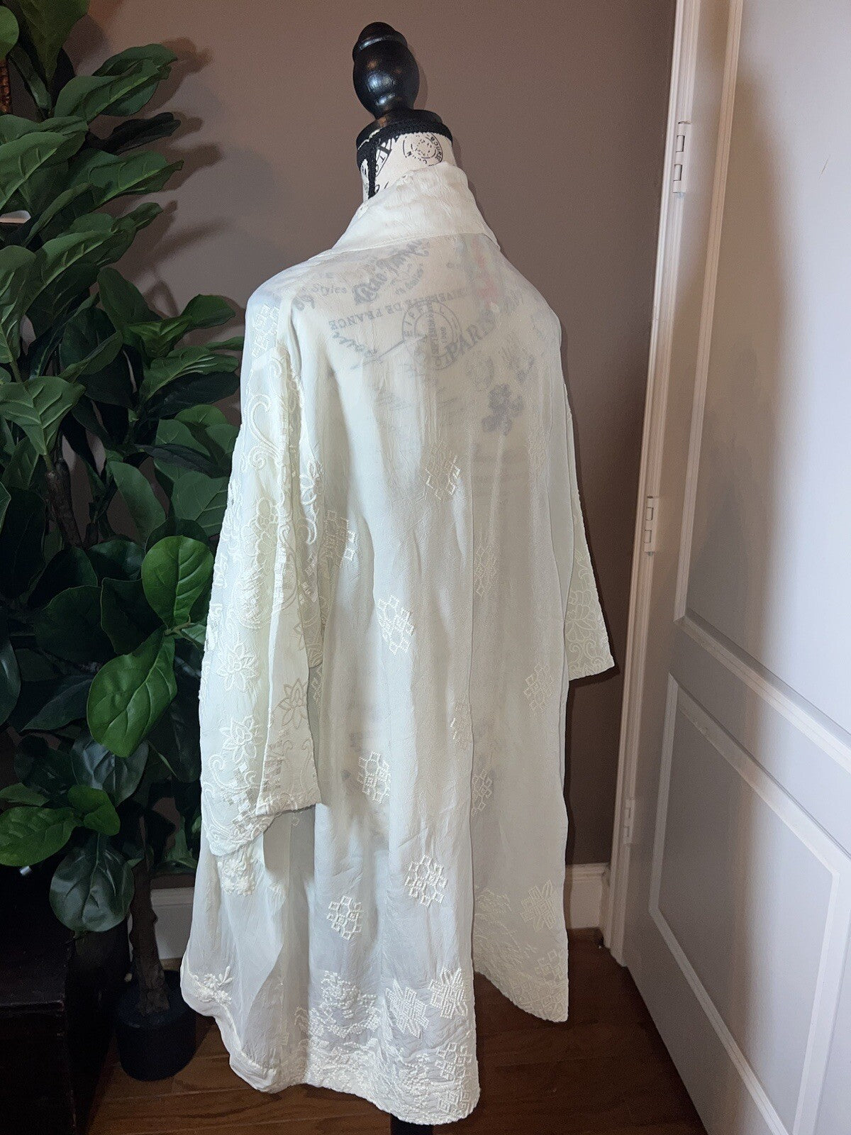 Johnny Was L Ivory Ecru Kimono Silky Embroidery & Lace Jacket Beach Wedding Wrap Johnny Was