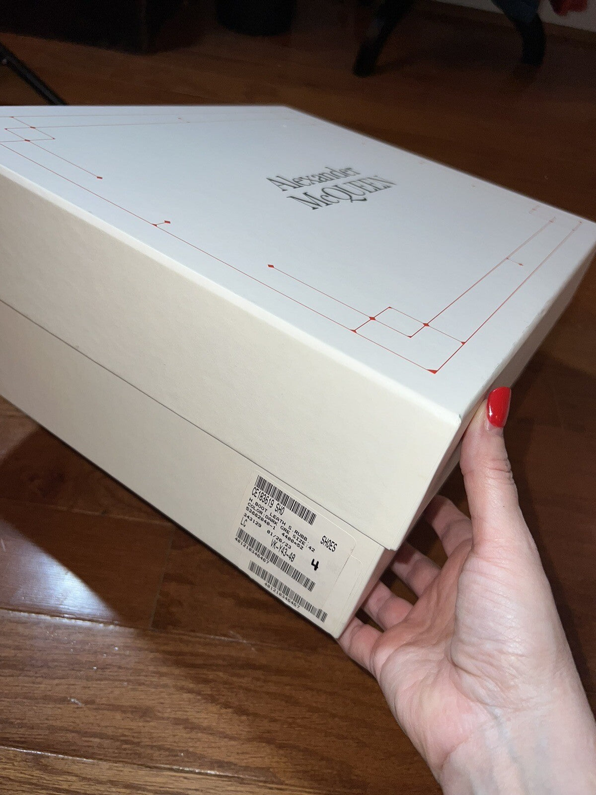 8953081