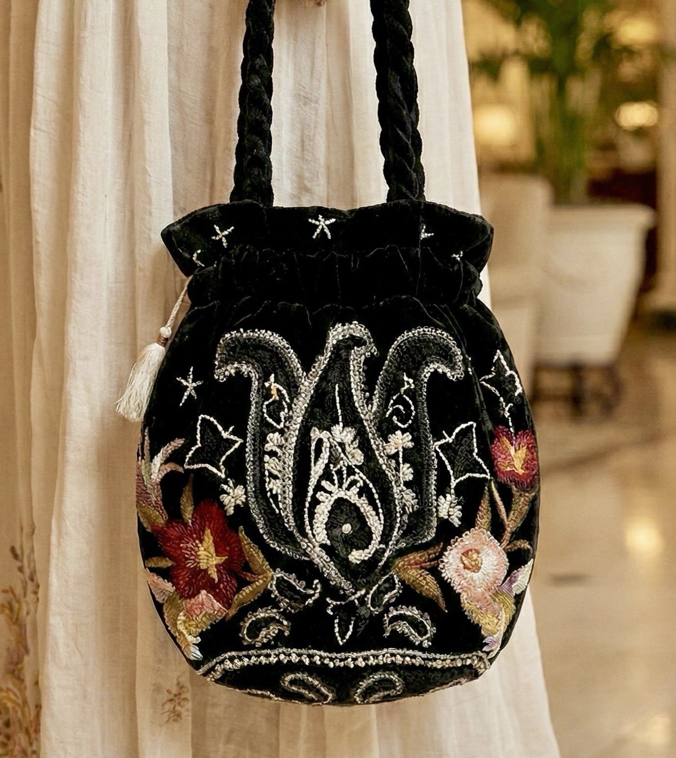 Johnny Was Black Velvet Embroidered Hobo Bag Tote Purse Pink Roses & Paisley Johnny Was