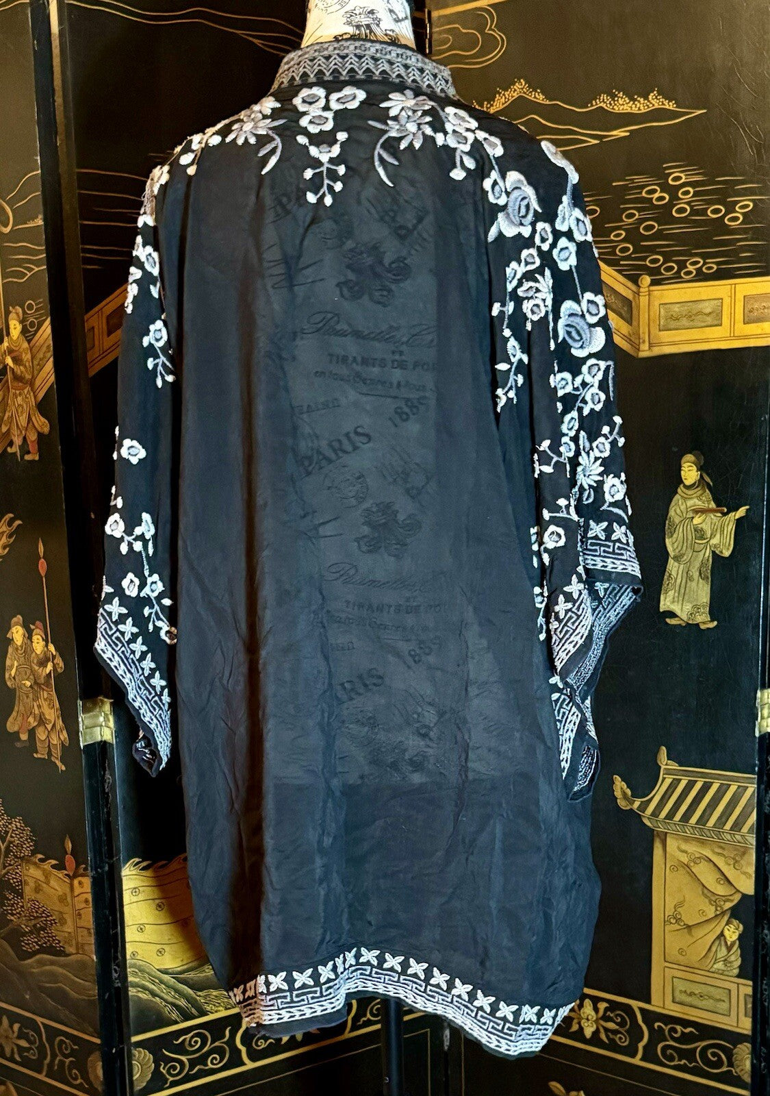 Johnny Was XL Silky Black Kimono Wrap Top Embroidered Black Duster Jacket Floral Johnny Was