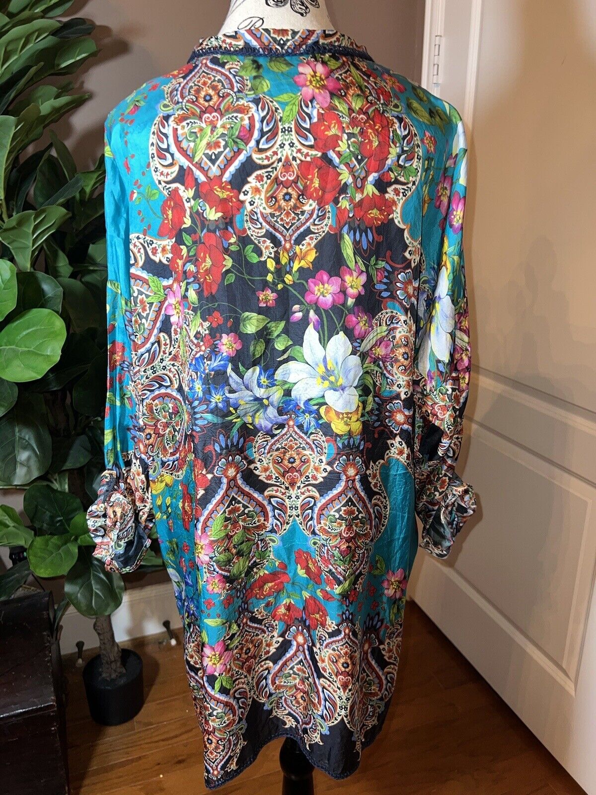 100% Silk Johnny Was Tunic Top XL 1X 1XL Kimono Feel Colorful Spring