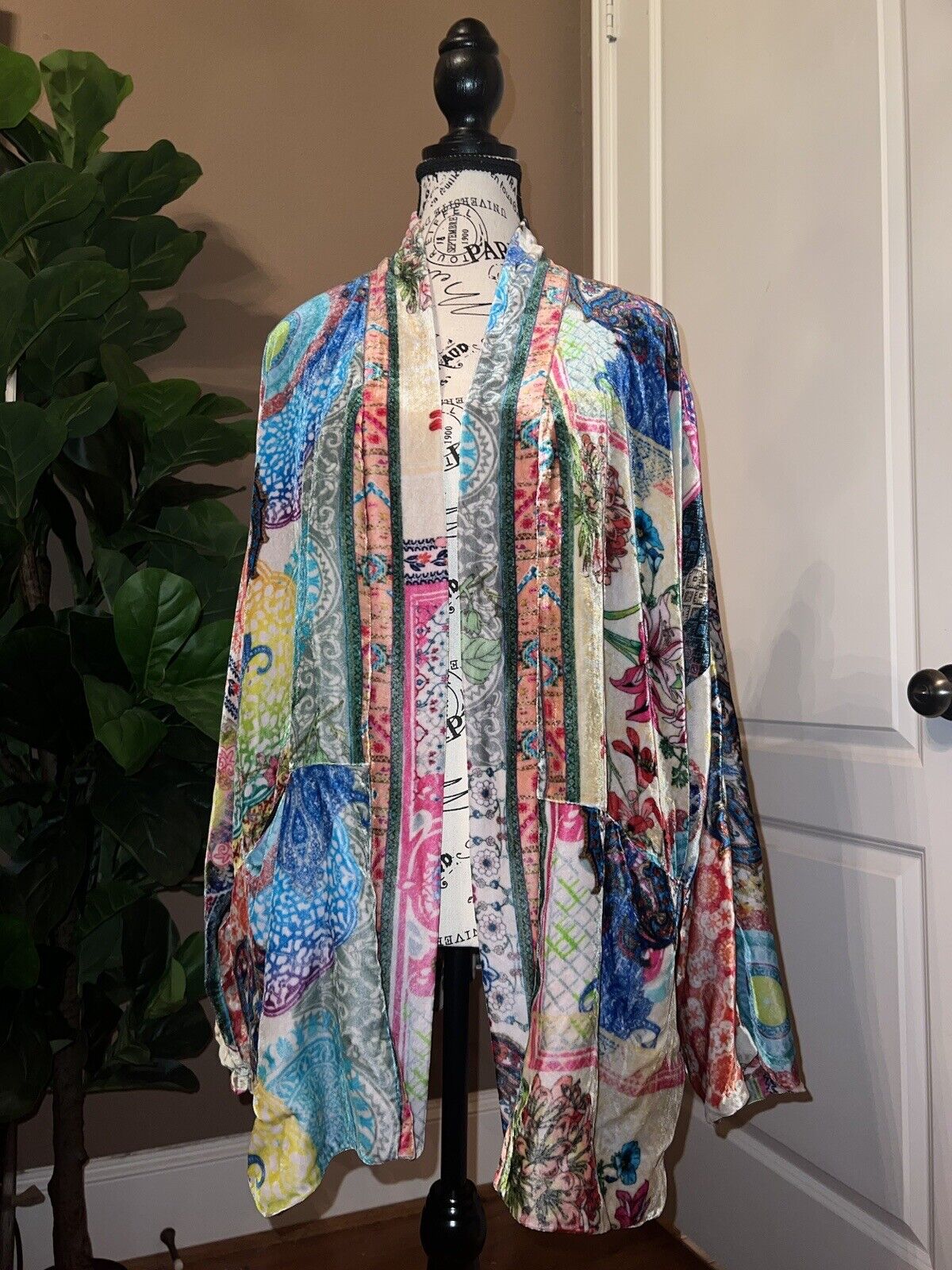 Johnny Was Velvet & Silk Kimono M Medium REVERSIBLE Jewel Tones Pockets