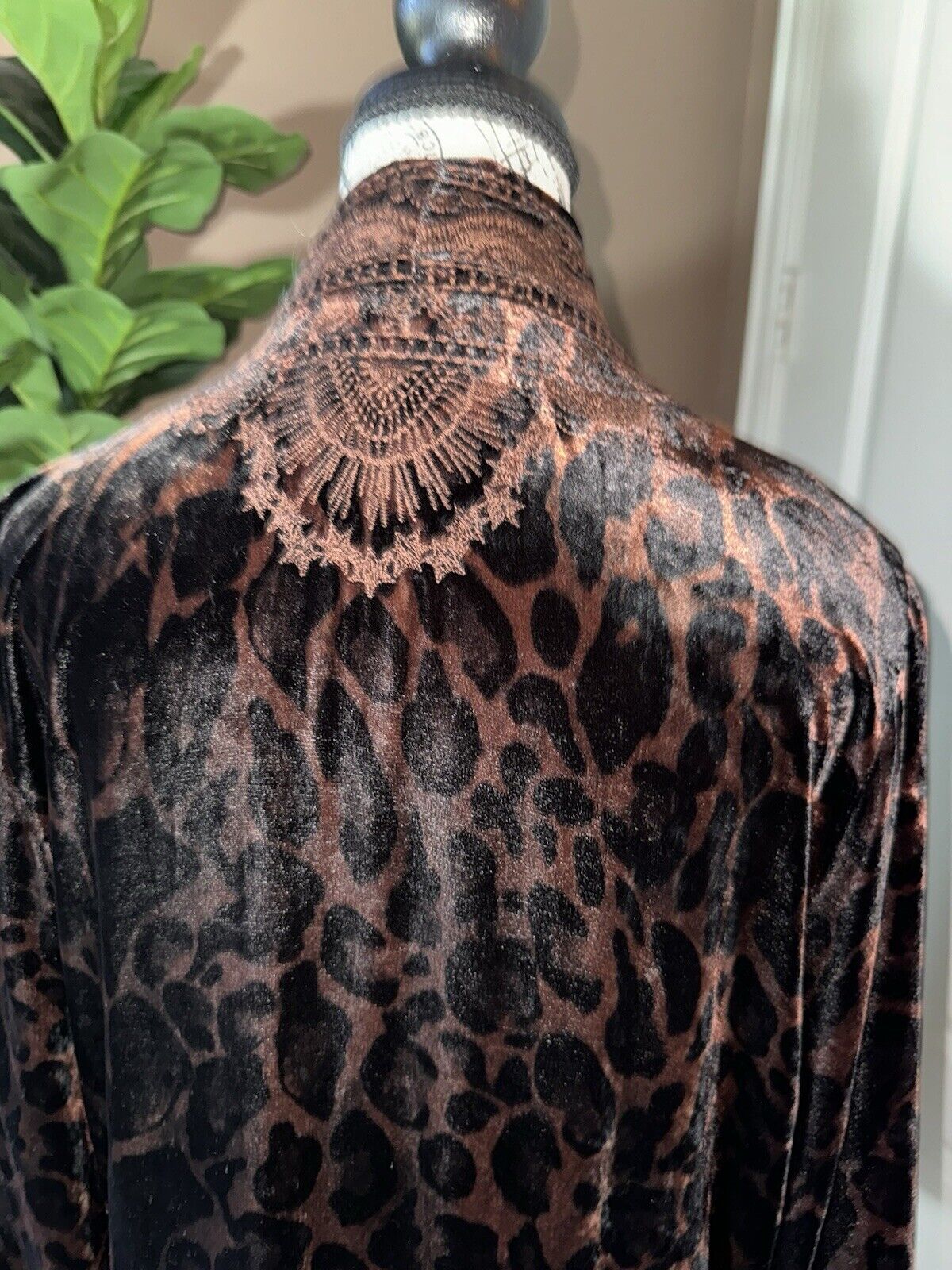 Johnny Was L Large Velvet Long Kimono Duster Wrap Leopard & Lace Jacket