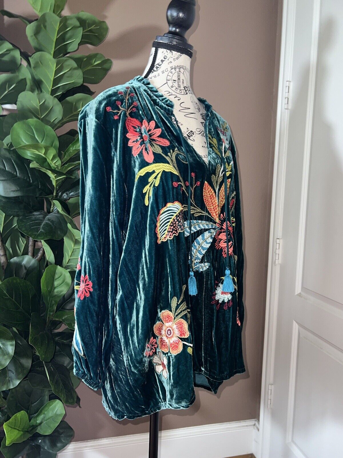 NEW Johnny Was Teal Velvet Heavily Embroidered Tunic Top L Large Peasant NWT