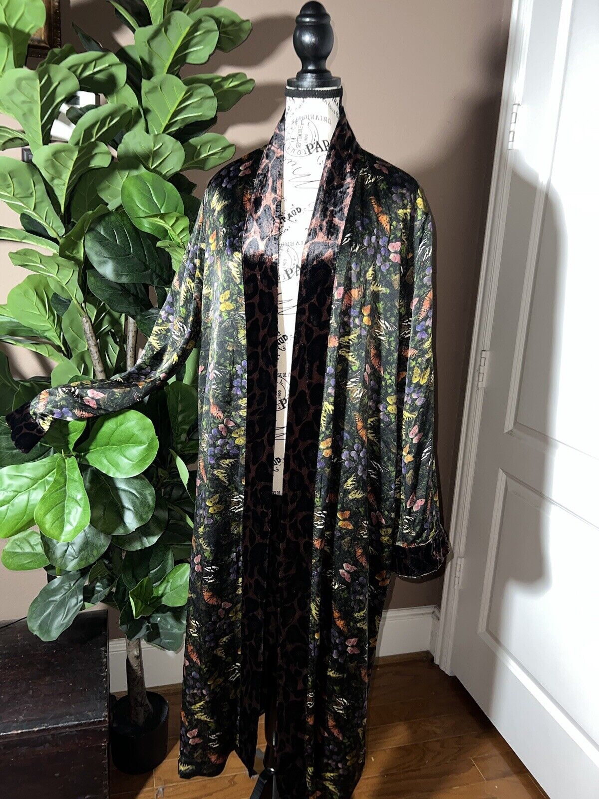 Johnny Was Velvet & Silk Long Kimono Duster L Large Butterflies & Leopard