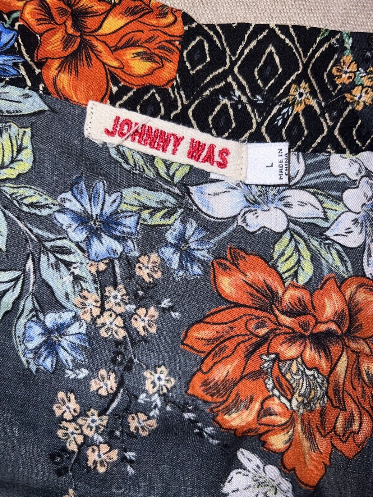 Johnny Was Silky Kimono Sz L Large Floral Beautifully Soft Black Floral Wrap