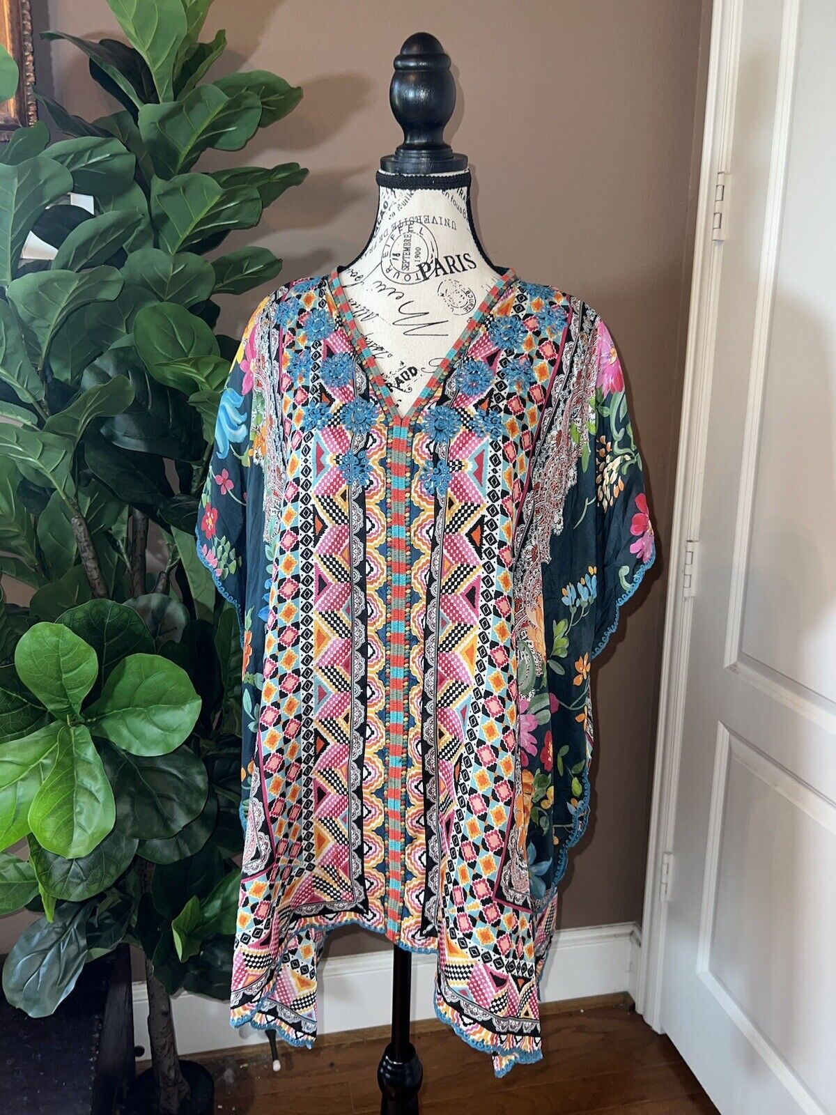 Johnny Was XL 1X 1XL 100% Silk Lagen Tunic Top Blouse Poncho Cover Up