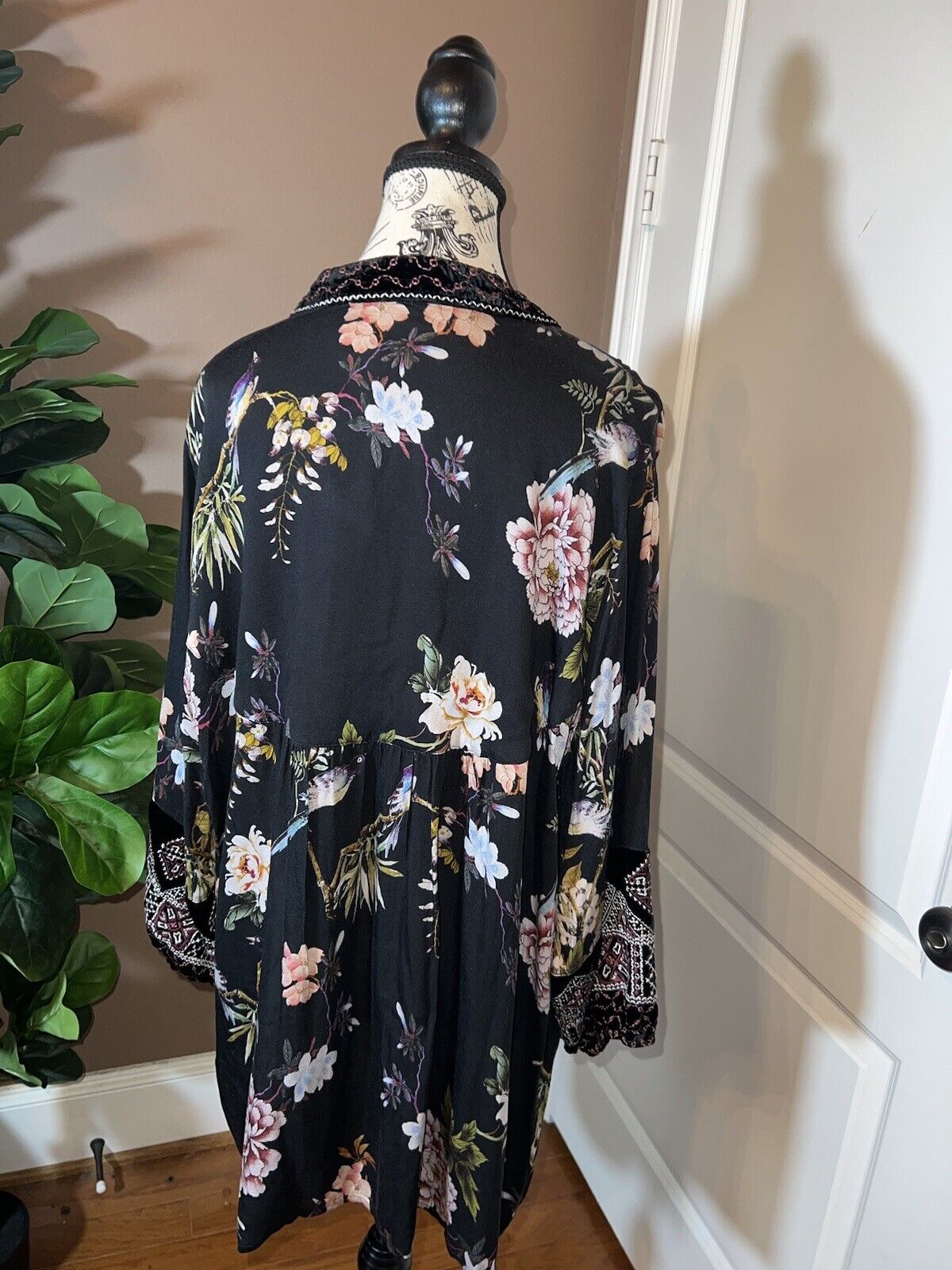 Johnny Was Black Tunic Top Mini Dress Velvet Kimono Sleeves Sz XL 1X 1XL