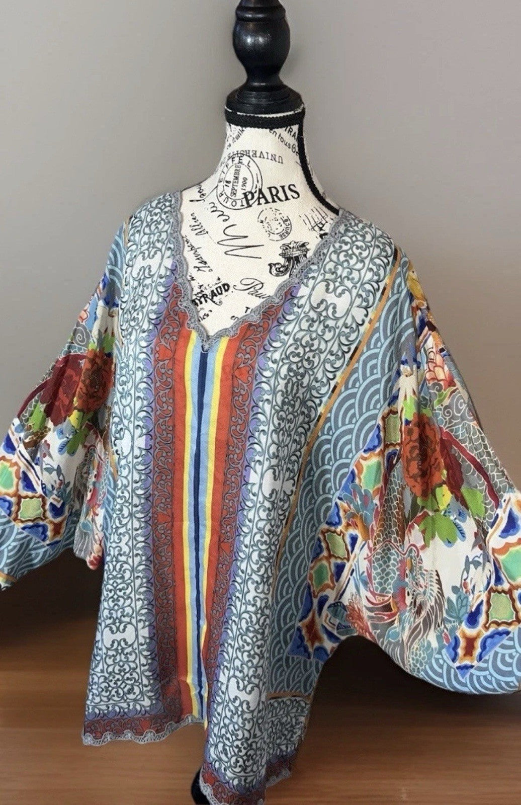 Johnny Was XL 100% Silk Long Sleeve Tunic Top Dragon Blouse Shirt Asian BOHO Johnny Was