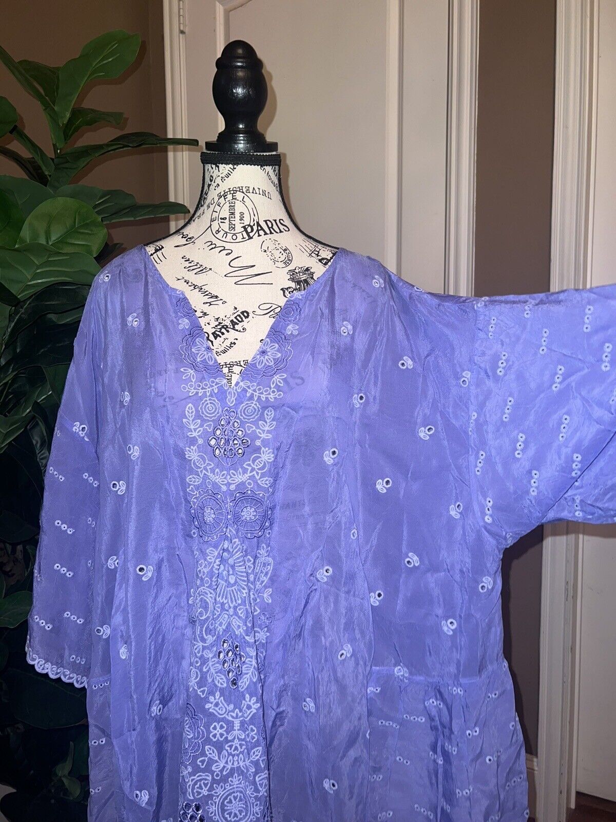 Johnny Was Embroidered Silky Tunic Top Lavender 2X 2XL Beautiful