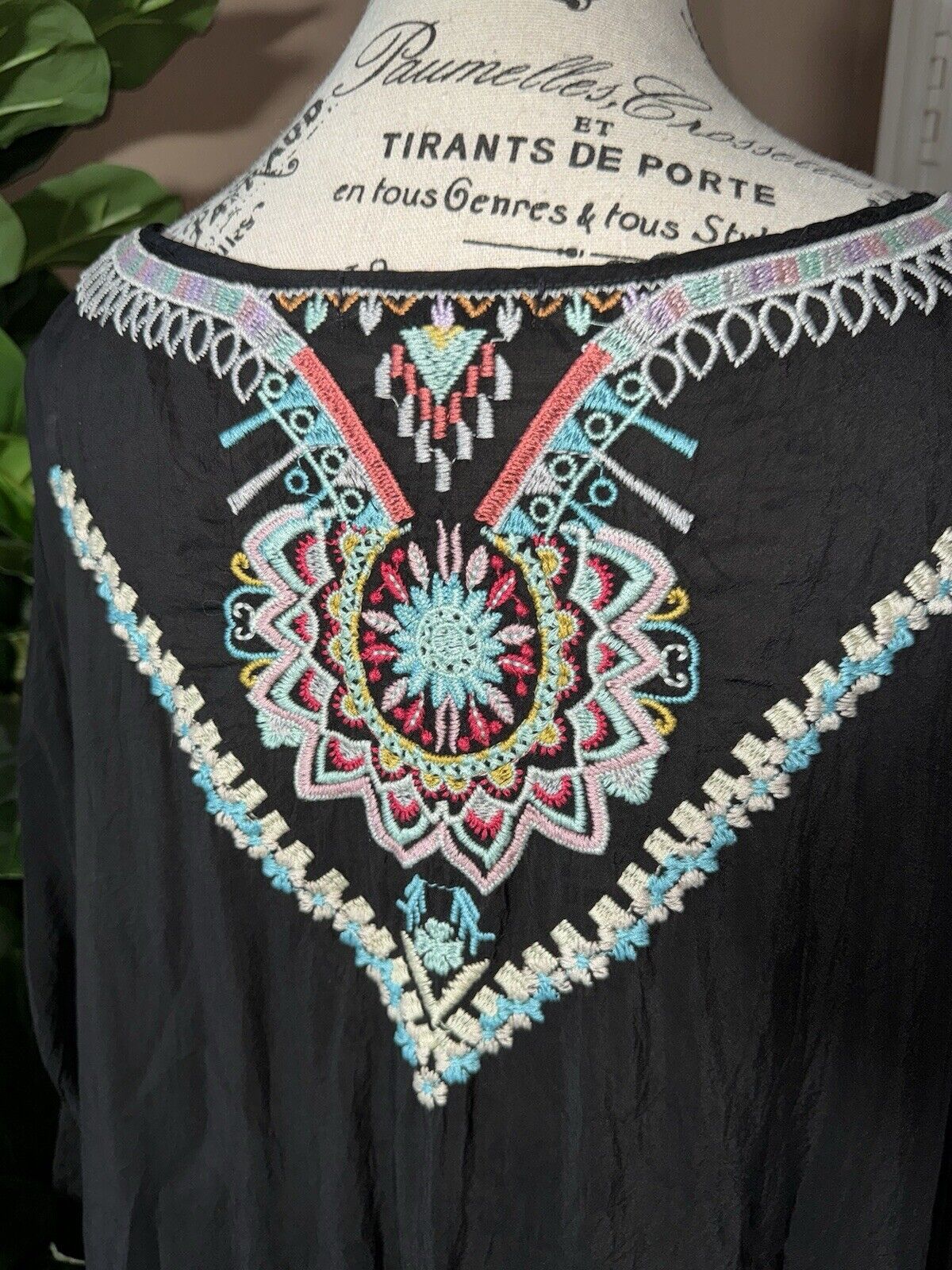 Johnny Was 3x 3XL Tunic Top Black Mini Dress Embroidery Excellent Condition