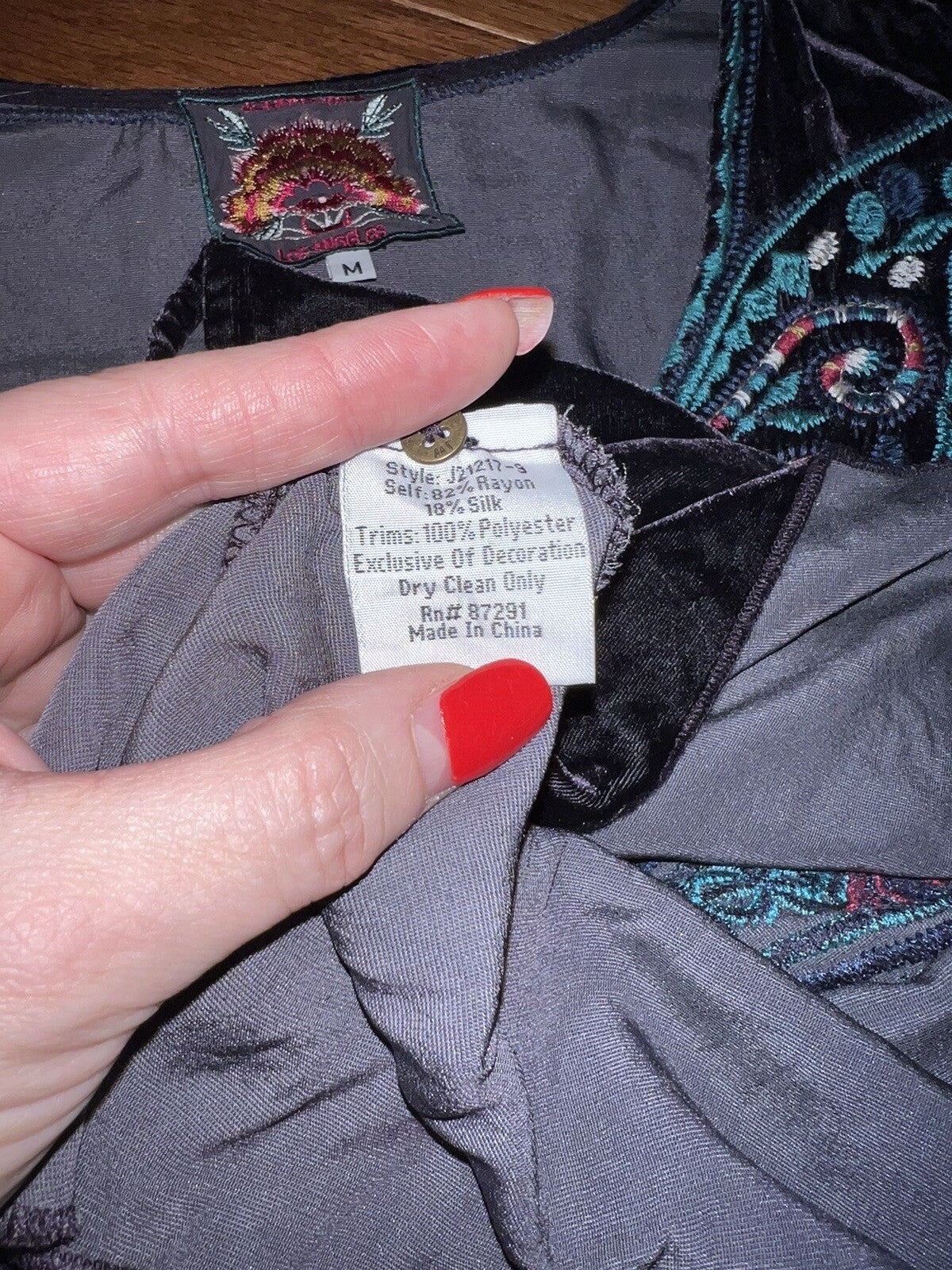 7946285