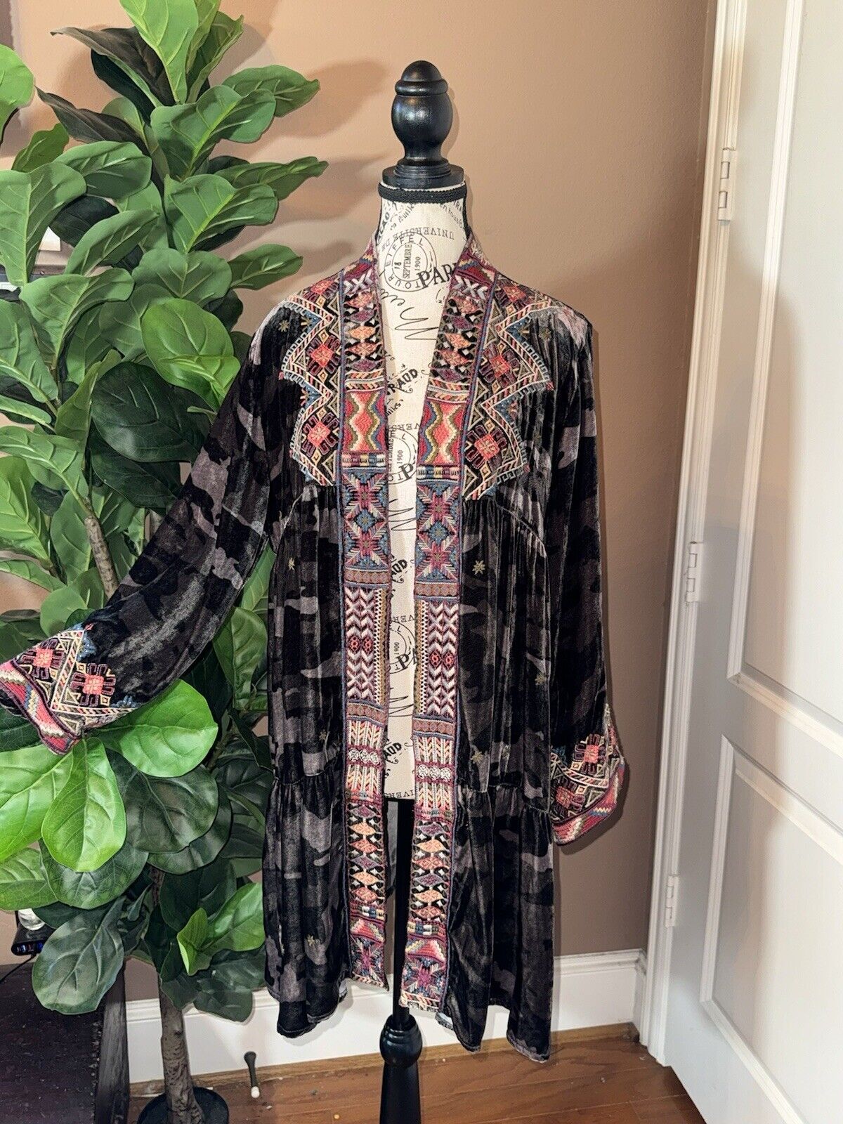 Johnny Was L Velvet Long Kimono Duster Embroidered Wrap Cardigan Jacket