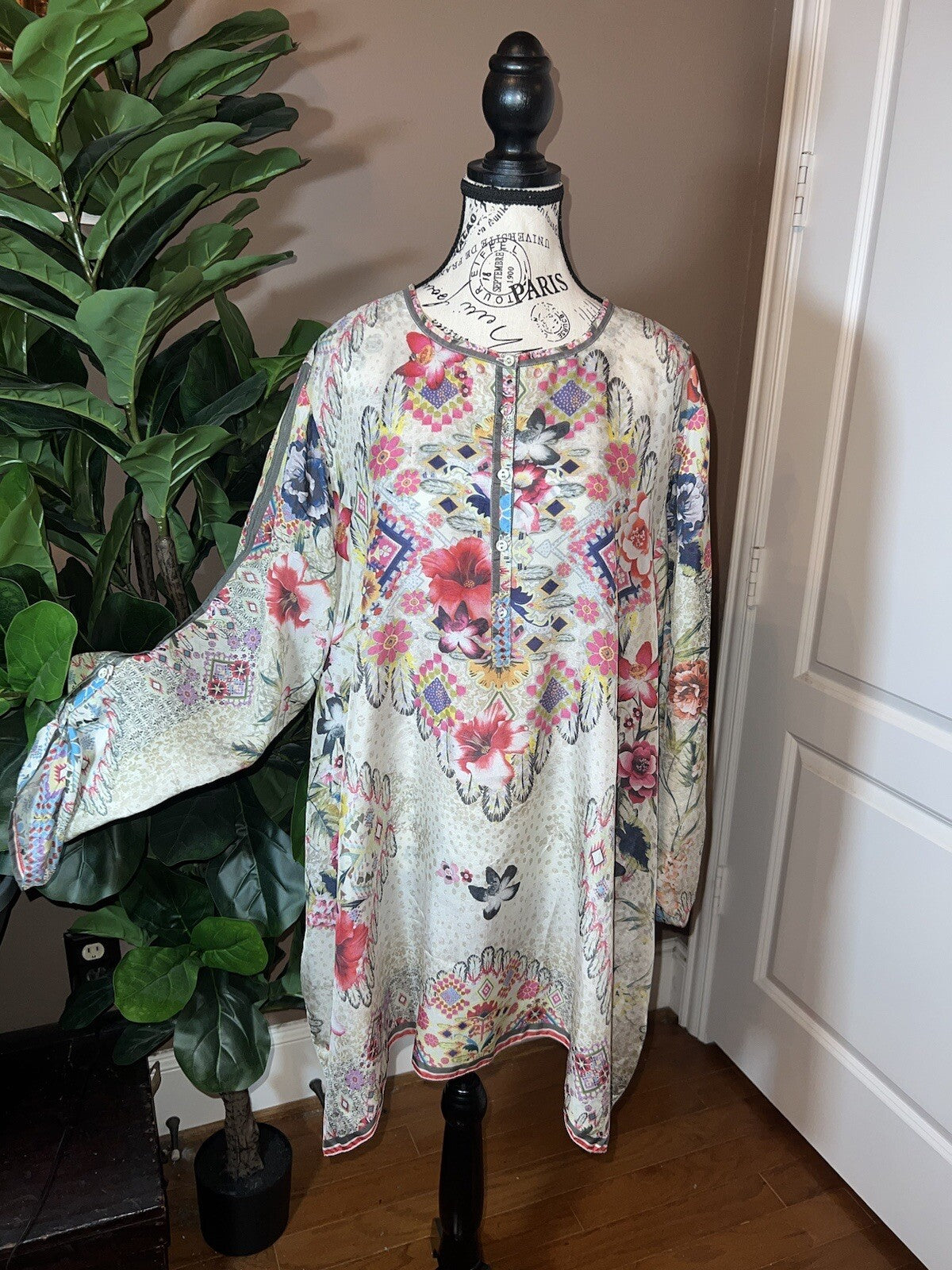 Johnny Was 2X Tunic Top Blouse 100% Silk Soft & Flowy Shirt  Long Sleeve BOHO Johnny Was