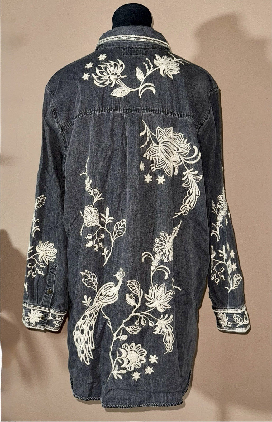 Johnny Was L Denim Chore Jacket Shacket Coat Black Grey Wash Embroidered Johnny Was