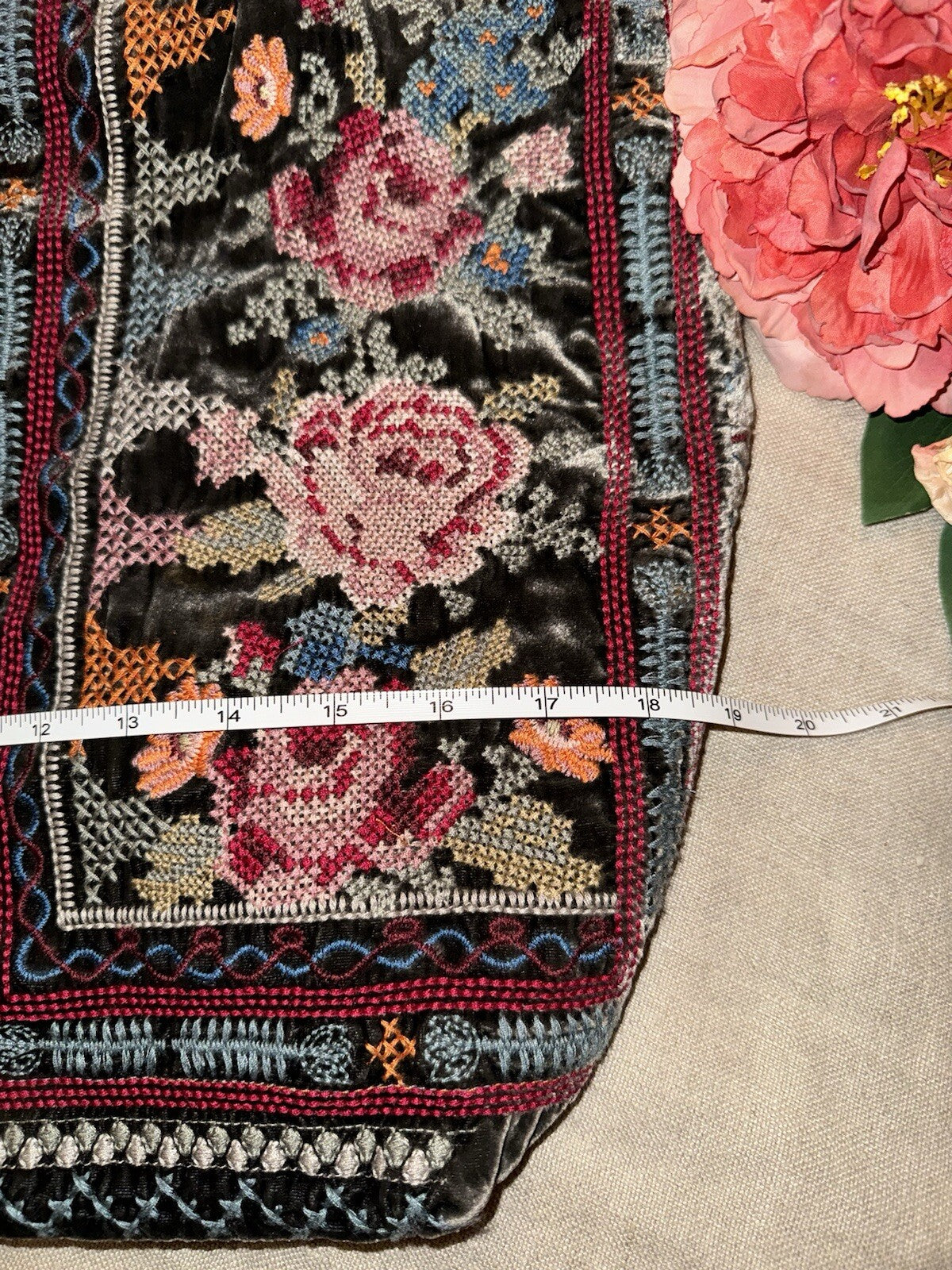 Johnny Was Large Grey Velvet Hobo Bag Tote Purse Embroidered Crossbody Johnny Was