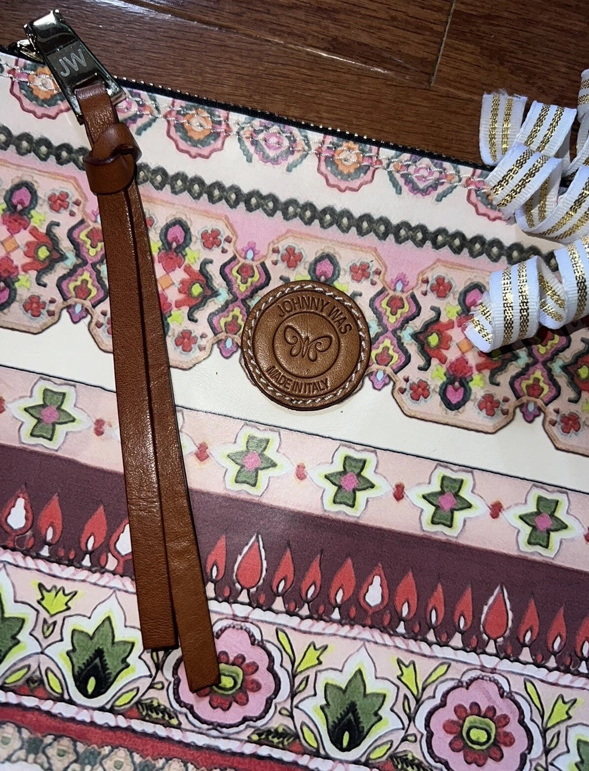 New Johnny Was Clutch Purse Makeup Bag Travel Pouch New W/ Slight Imperfection Johnny was