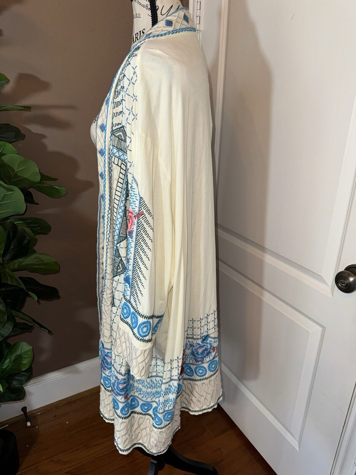 Johnny Was 3X 3XL Cream Kimono Heavily Embroidered Wrap Jacket Cardigan