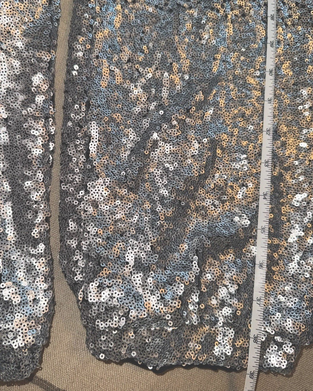8949226