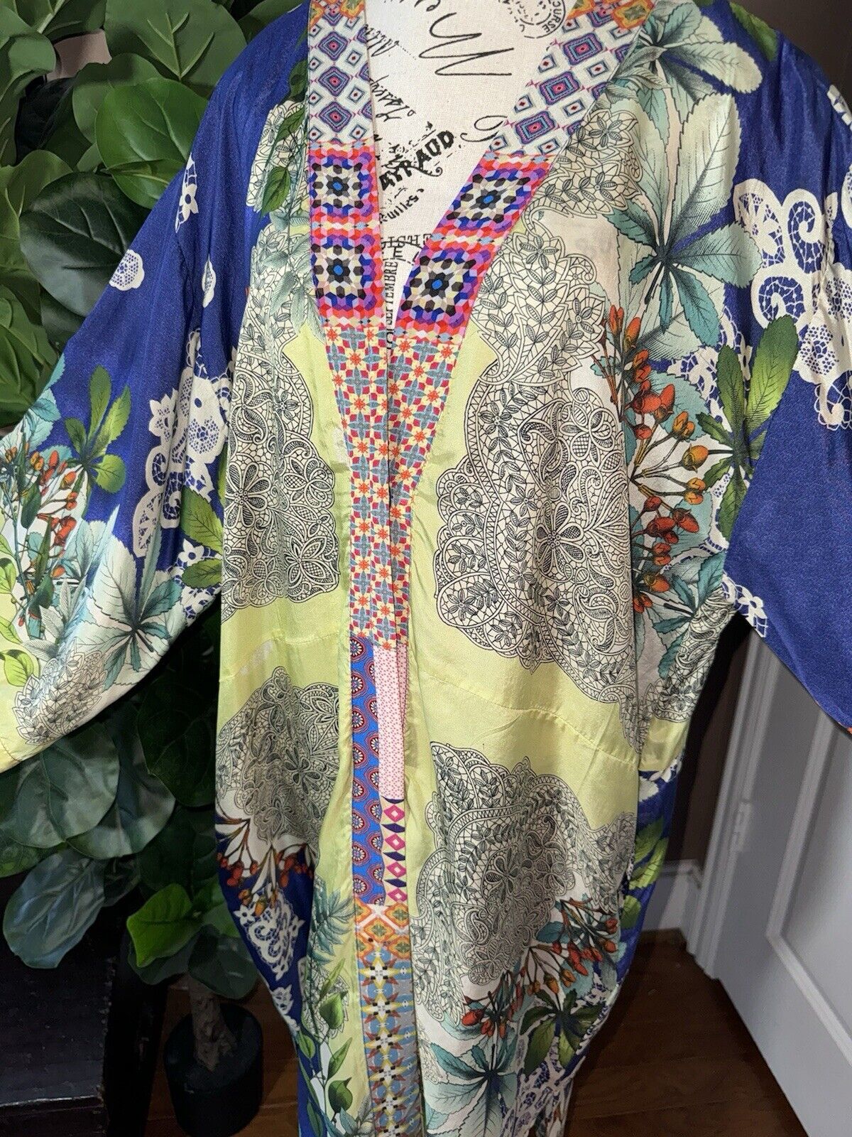 Johnny Was L Large 100% Silk Long Kimono Wrap Floral Duster Wrap Robe